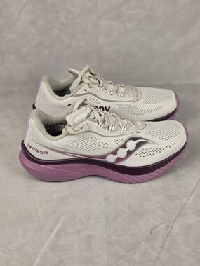 Saucony Women's White and Purple Kinvara Edge Running Shoes